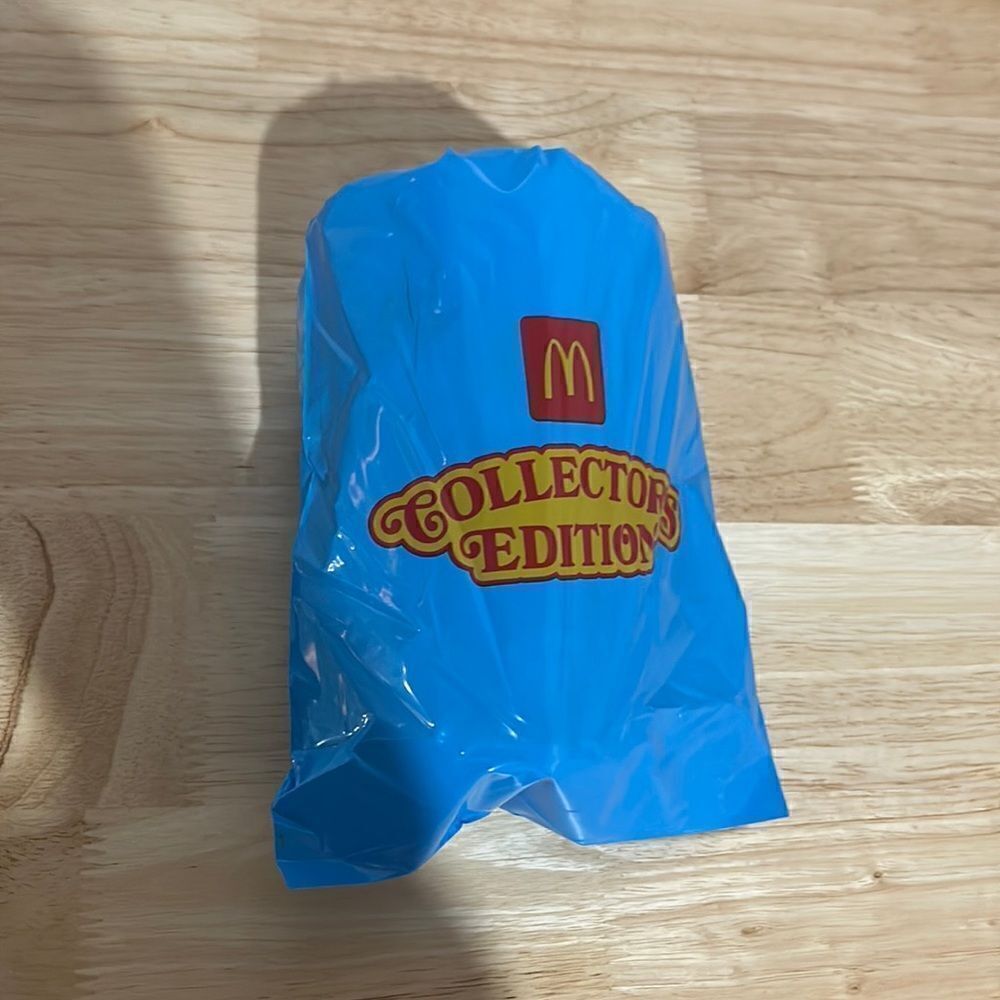 (NEW) McDonald's Collectors Edition Cup